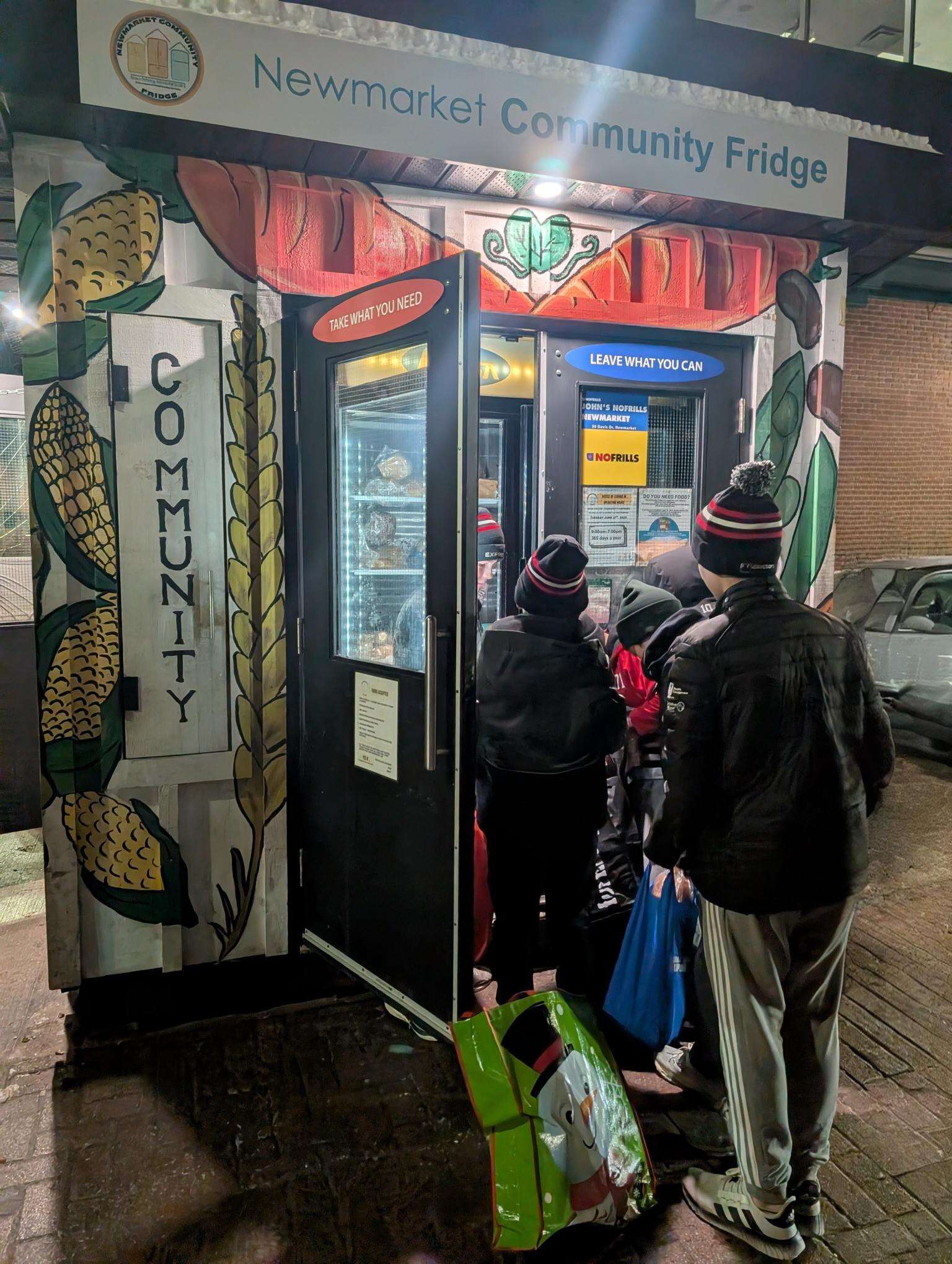 Community_Fridge_(7).jpg